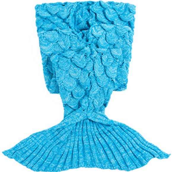 Mermaid Tail Blanket - BNwT - Picture 3 of 5